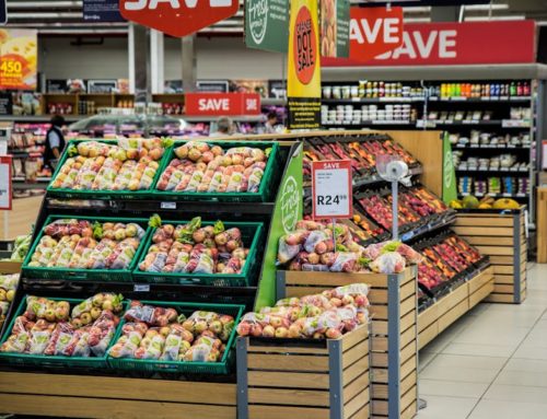 La mejor forma de mostrar los precios con portaprecios estanterías supermercado